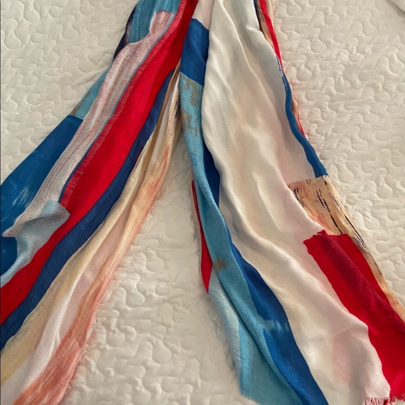 Calvin Kline scarf - Picture 2 of 2